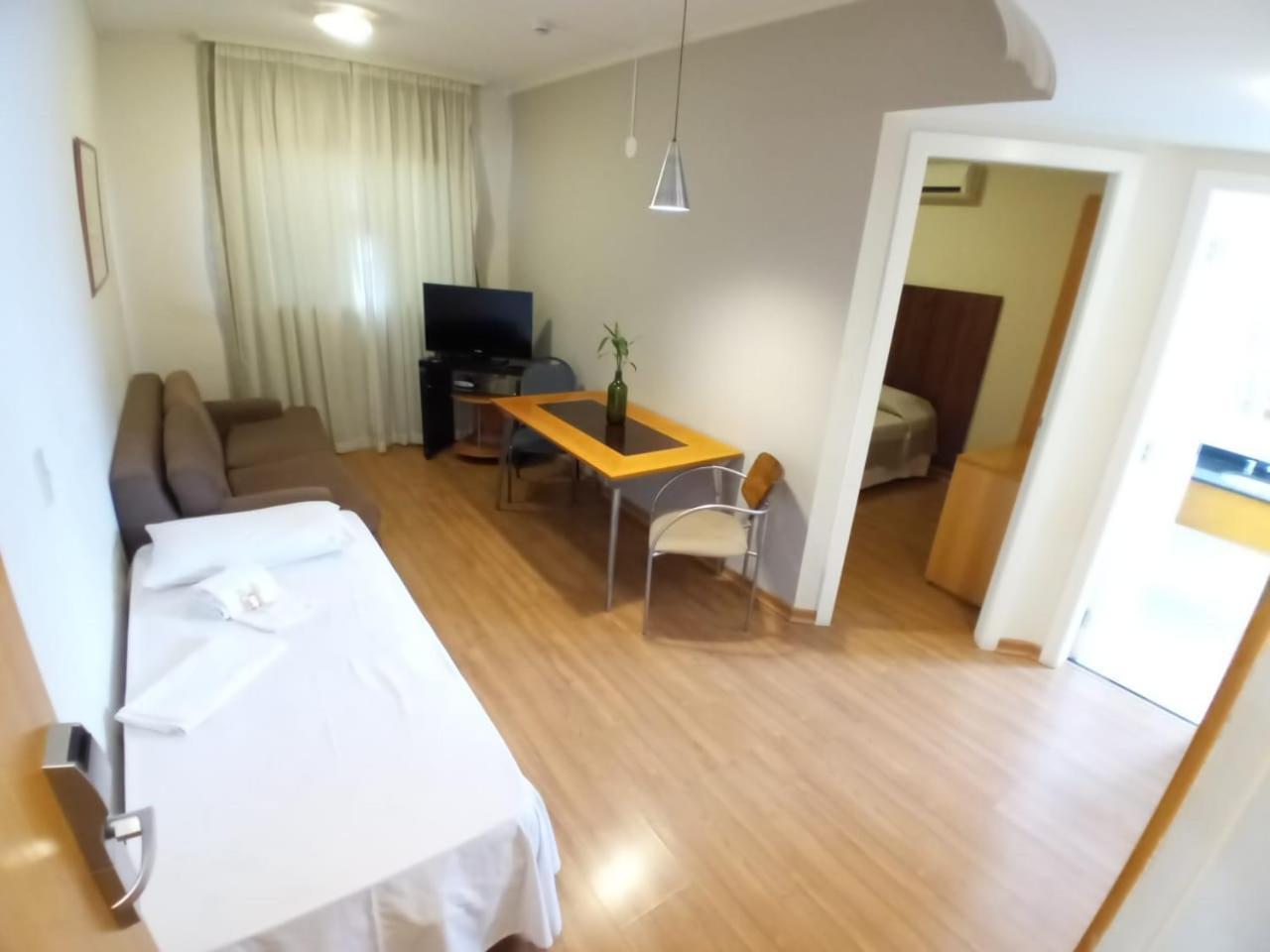 Guará Inn Flat Service Guaratinguetá Quarto foto